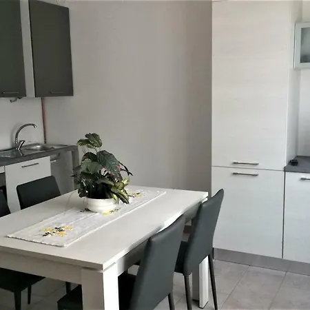 Giuly's House Διαμέρισμα Ντέρβιο